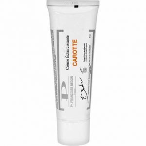 Un tube blanc de Carotte Crème Éclaircissante de Ph. François Bedon. Le tube comporte du texte noir et des surlignages orange, dont le mot « CAROTTE ». Le produit semble être une crème de soin, portant bien en évidence les noms « F. BEDON » et « CFA & TBS ».