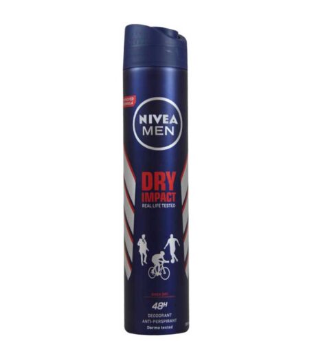 Une canette de déodorant Nivea Men Dry Impact avec anti-transpirant, offrant une protection de 48 heures. La canette est bleu foncé avec des accents blancs et rouges et présente des silhouettes de personnes courant, faisant du vélo et de la randonnée, indiquant son adéquation aux modes de vie actifs.