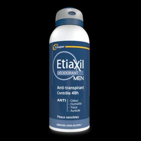 Une bombe aérosol de déodorant Etiaxil pour hommes est représentée sur un fond noir. L'étiquette est principalement bleue avec du texte blanc, indiquant qu'il s'agit d'un anti-transpirant qui offre une protection de 48 heures, sans alcool et adapté aux peaux sensibles.