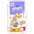 Un paquet de couches Bella Baby Happy avec un bébé allongé et tenant une ficelle attachée à des ballons. L'emballage est blanc avec des accents violets et comporte les textes « Bella Baby Happy » et « 2 Mini, 3-6 kg, 38 couches » ainsi que diverses icônes et illustrations.