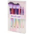 Un ensemble de pinceaux de maquillage emballé comprenant cinq pinceaux de différentes tailles. Les pinceaux ont des manches métalliques de couleur arc-en-ciel et des poils doux et violets. L'emballage est rose clair avec le texte « Brush set » affiché bien en évidence sur le devant.