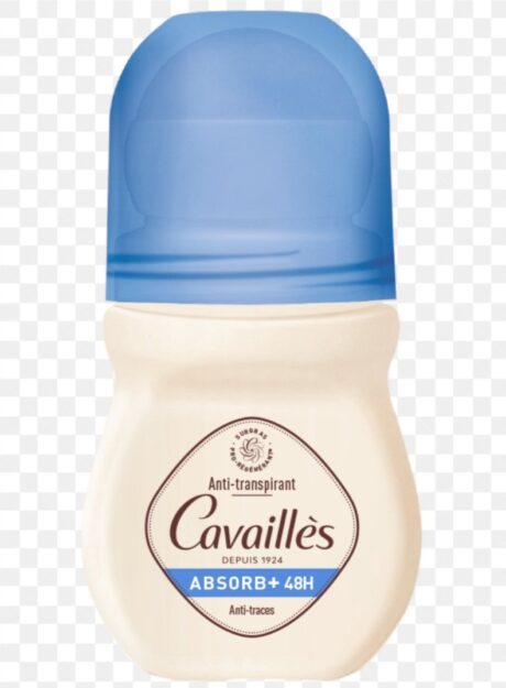 Un flacon de déodorant anti-transpirant Cavallès avec un bouchon bleu transparent et une base blanc cassé. L'étiquette indique « Cavaillès Anti-transparent ABSORB+ 48h Anti-traces », indiquant une protection 48 heures contre la sueur et les taches.
