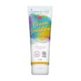 image d'un tube blanc de cream conditioner des secrets de loly. l'étiquette, aux couleurs vives, indique « huile d'amande douce, protéine d'amande et olive », désignant des ingrédients tels que l'huile d'amande douce, la protéine d'amande et l'olive. le tube contient 250 ml.