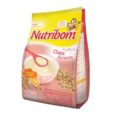 un sac de céréales pour nourrissons nutribom oats avena avec le logo d'une vache sur fond jaune et rose. l'emballage met en valeur les bienfaits pour les enfants de 6 mois et plus et contient 8,1 oz (230 g) de céréales.