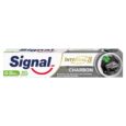 une boîte de dentifrice signal integral 8 charcoal mettant l'accent sur les ingrédients naturels. l'emballage présente une illustration au charbon et une feuille de menthe, soulignant les propriétés de fraîcheur et de purification. le texte indique un tube recyclable.